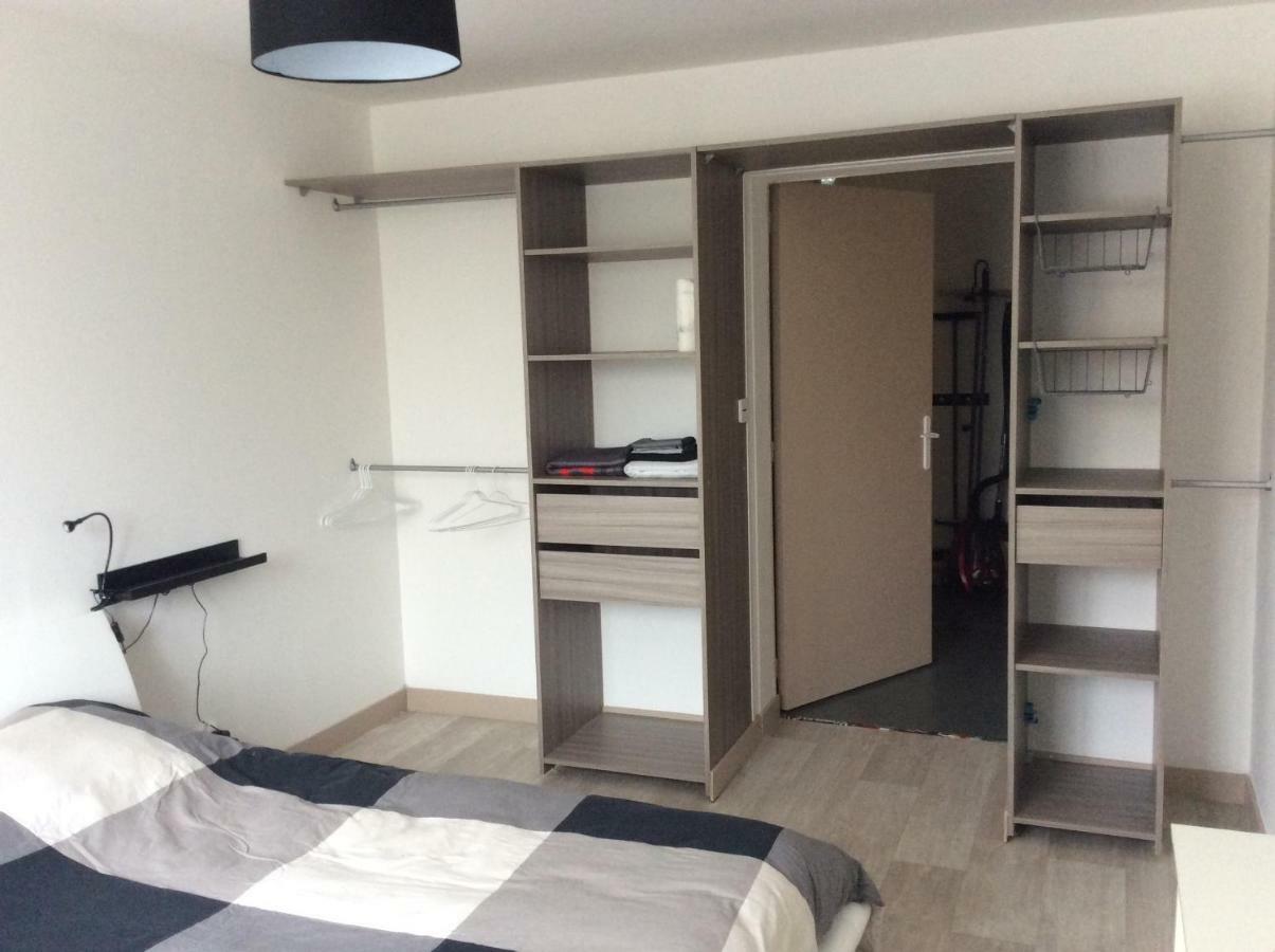 Loc126 Apartment Монтрои-Беле Екстериор снимка